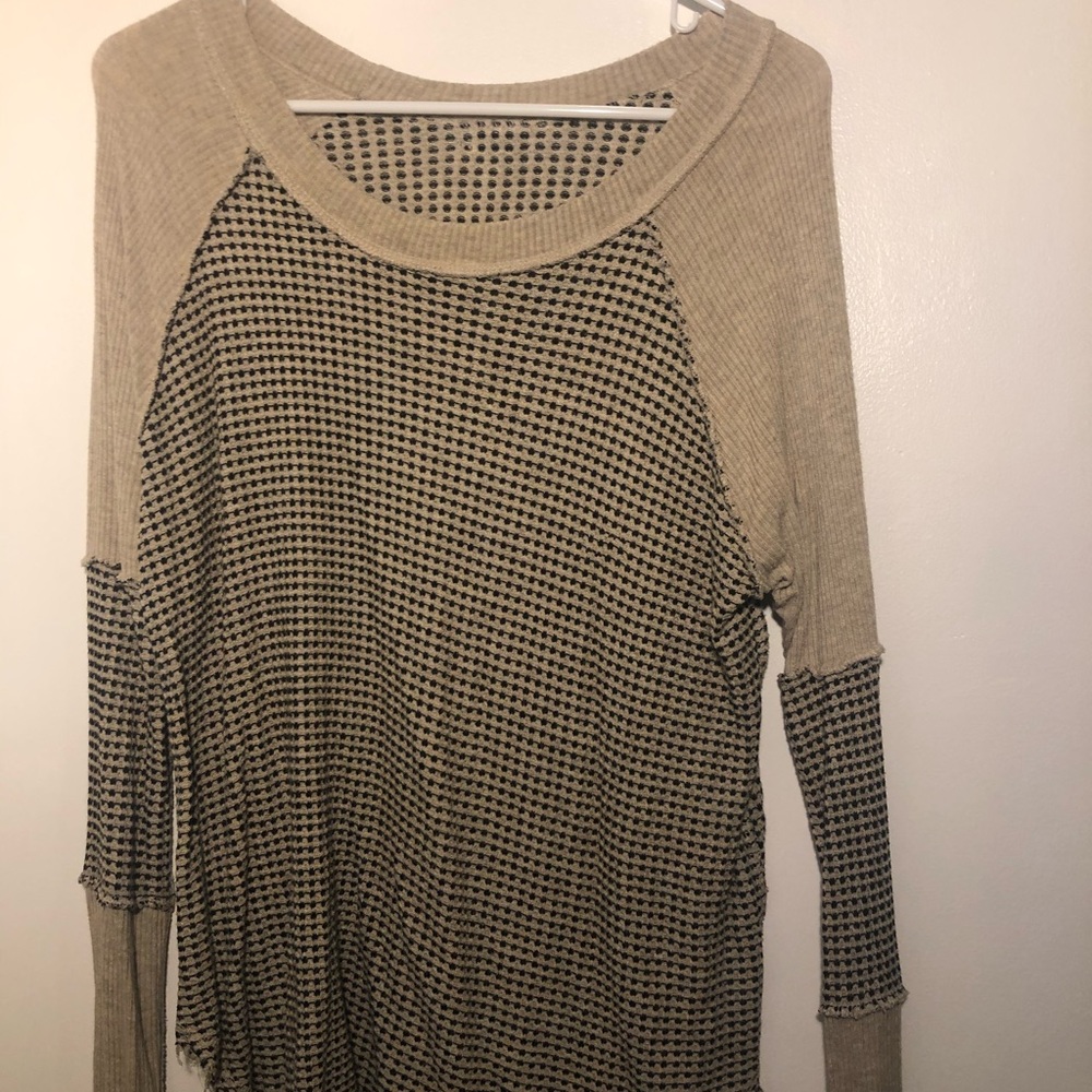 Long Sleeve Waffle Knit Scoop Neck Tee